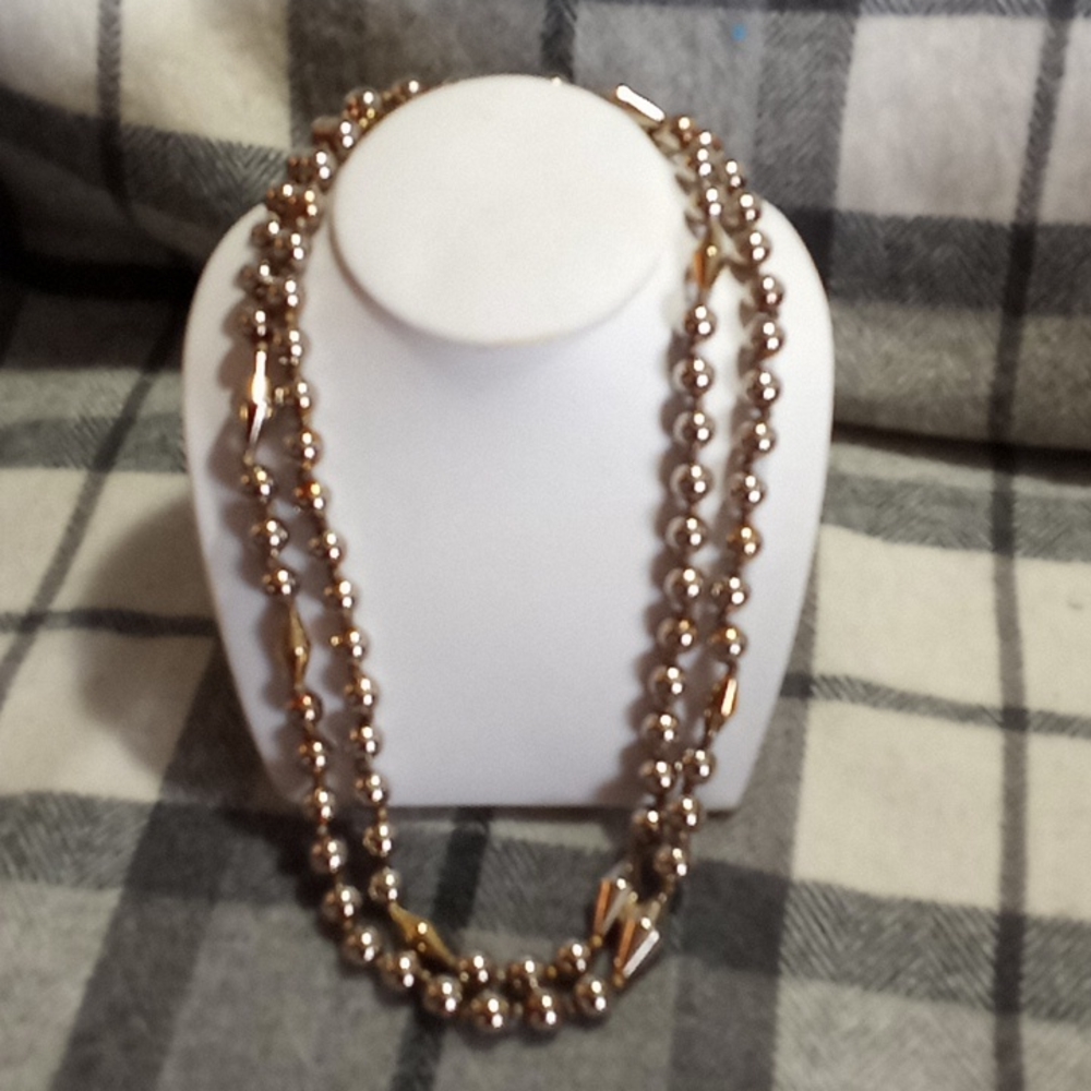 EUC Vintage Dauplaise Signed Silver Tone Metal Beaded Necklace